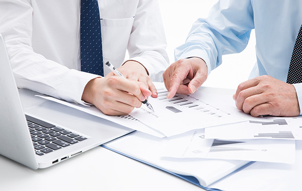 The high-definition network video monitoring system is a fully digital video monitoring system that has emerged in recent years. It replaces traditional cameras with digital high-definition network cameras and directly outputs digital high-definition sign